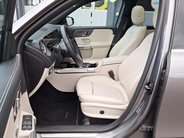 Mercedes-Benz GLB-Klasse 200 | Panoramadak | Memory pakket | Achteruitrijcamera | Multibeam LED | Standkachel | Widescreen | Advanced sound system | Smartphone integratie | Keyless-GO | Elektrische achterklep