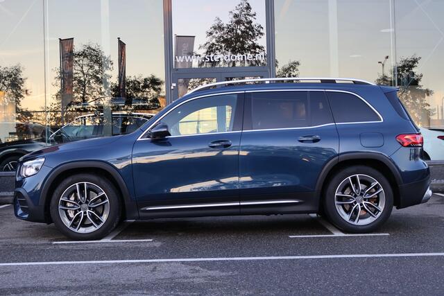 Mercedes-Benz GLB-Klasse AMG 35 4MATIC l 306 PK l MBUX l Camera l LED l Wegklapbare Trekhaak l PTS l Airconditioning l Spiegel pakket l Stoelverwarming l