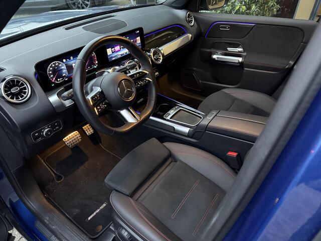 Mercedes-Benz GLB-Klasse 180 AMG 7 Persoons Facelift | Pano | Trekhaak | Multibeam LED | Keyless | Stoelverwarming | Spectraalblauw