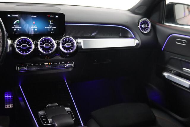 Mercedes-Benz GLB-Klasse 200 AMG 7-Persoons, LED, Widescreen, ACC, Sfeerverlichting,