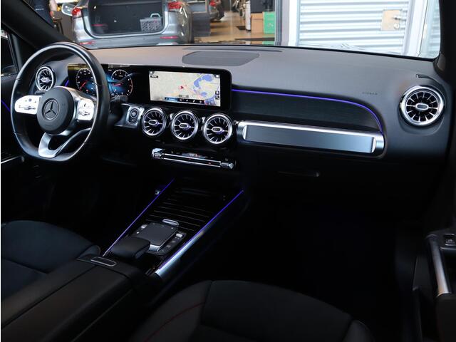 Mercedes-Benz GLB-Klasse 200 AMG Line Elektr. achterklep | Panoramadak | Apple carplay/android auto | Climate Control | Keyless