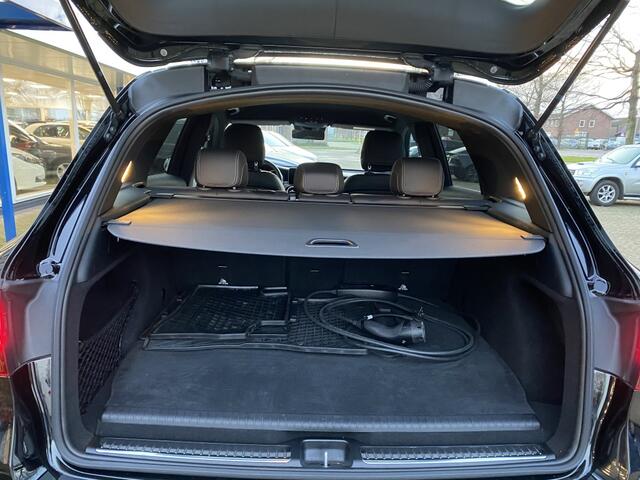 Mercedes-Benz GLC-KLASSE 300e 4M Bns Sol. AMG