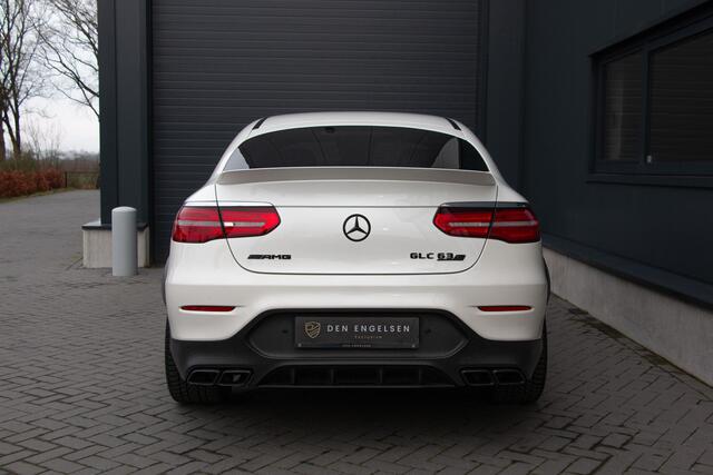 Mercedes-Benz GLC-KLASSE Coupé AMG 63 S 4MATIC+ 510PK | NL Auto | Performance Seats | 360 Camera | Keramische | ACC (distronic+) | Lane & Side Assist | Head Up | Isolatie Glas | 21"| 4x Stoelverwarming | Manufaktur Leder | DAB+ | Treeplank | N.P ¤186.068,-