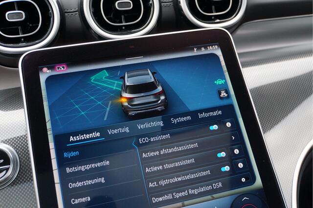 Mercedes-Benz GLC-KLASSE GLC 400 e 4MATIC AMG Line | Burmester Panorama Trekhaak Keyless Digital Winter