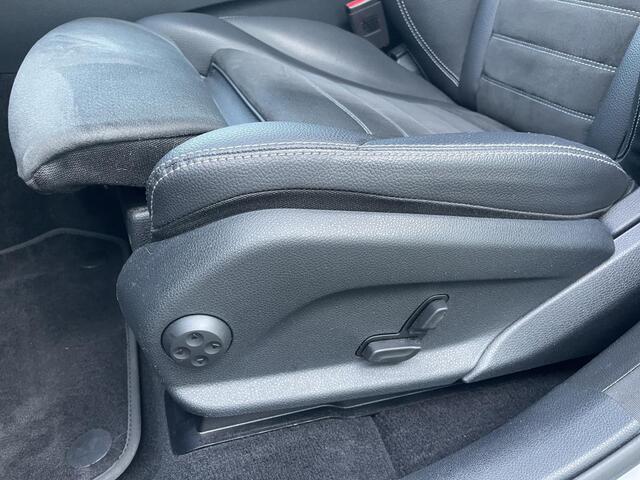 Mercedes-Benz GLC-KLASSE 300e 4MATIC Business AMG | Trekhaak | Burmester | Camera