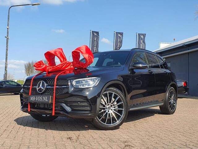 Mercedes-Benz GLC-KLASSE 200 4-M AMG Night|Panorama|20"|Trekhaak|MBUX|Spoorpakket|Sfeerverlichting|Treeplanken
