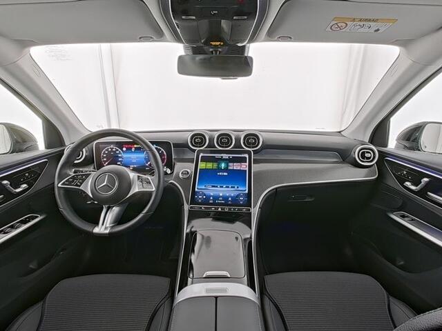 Mercedes-Benz GLC-KLASSE 220d 4MATIC Avantgarde Distronic Rijassistentiepakket Plus MBUX Navigation Premium Memory Pakket 19 Inch