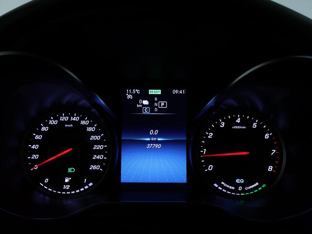 Mercedes-Benz GLC-KLASSE 300 e 4MATIC Business Solution AMG Inclusief 24 maanden MB Certified garantie voor Europa.