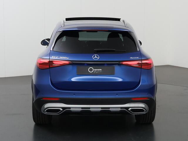 Mercedes-Benz GLC-KLASSE 300e 4MATIC Luxury Line Panoramadak | Apple Carplay | Distronic plus | Memory elek. stoelen | Head Up display | 360 camera | Trekhaak |