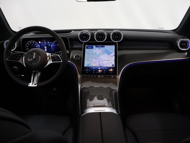 Mercedes-Benz GLC-KLASSE 300e 4MATIC Luxury Line Panoramadak | Apple Carplay | Distronic plus | Memory elek. stoelen | Head Up display | 360 camera | Trekhaak |