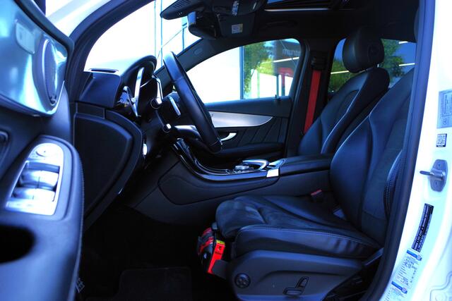 Mercedes-Benz GLC-KLASSE Coupé 250 4MATIC 245 PK AMG-Line, Schuif-Kanteldak, LED, Camera, Burmester