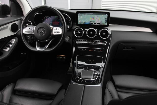 Mercedes-Benz GLC-KLASSE 300e 4MATIC Business Solution AMG I PHEV I AUT. I LEDER I NAVI I CAMERA