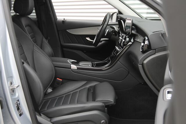 Mercedes-Benz GLC-KLASSE 300e 4MATIC Business Solution AMG I PHEV I AUT. I LEDER I NAVI I CAMERA