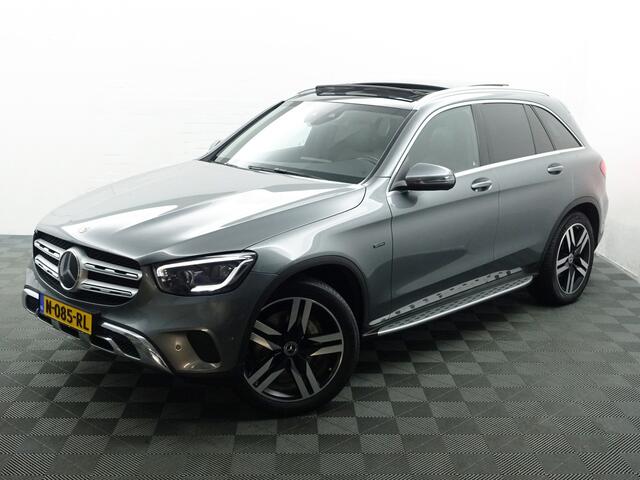 Mercedes-Benz GLC-KLASSE 300e 4MATIC AMG Premium Plus Aut- Panodak, Burmester, Sfeerverlichting, Xenon led, Treeplanken, Ada Cruise