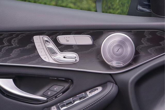 Mercedes-Benz GLC-KLASSE Coupé GLC 250 4MATIC AMG line | Schuifdak Burmester Memory Distronic Keyless