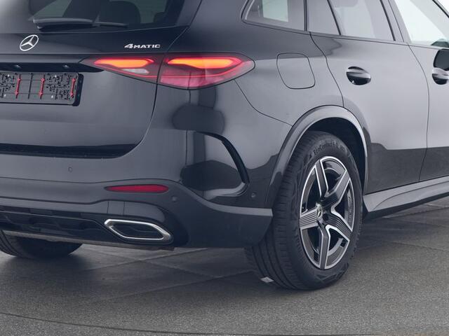 Mercedes-Benz GLC-KLASSE 400 e 4MATIC AMG Plug-In Hybride | AMG Line | Night Pakket | Trekhaak | Airmatic | Achterasbesturing | Panaorama Schuif-Kanteldak Inclusief 24 maanden MB Certified garantie voor Europa.