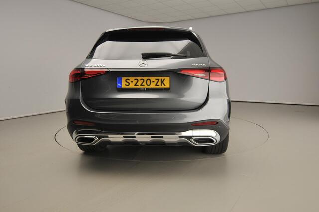 Mercedes-Benz GLC-KLASSE 300e 4MATIC AMG Line | Trekhaak | Camera | Leder | 20"