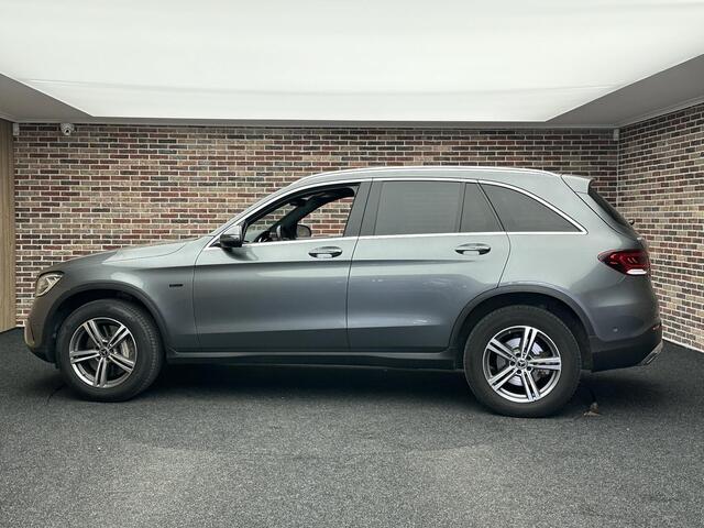 Mercedes-Benz GLC-KLASSE 300e 4MATIC Business Solution Stoelverwarming BTW Auto Led Camera Elek