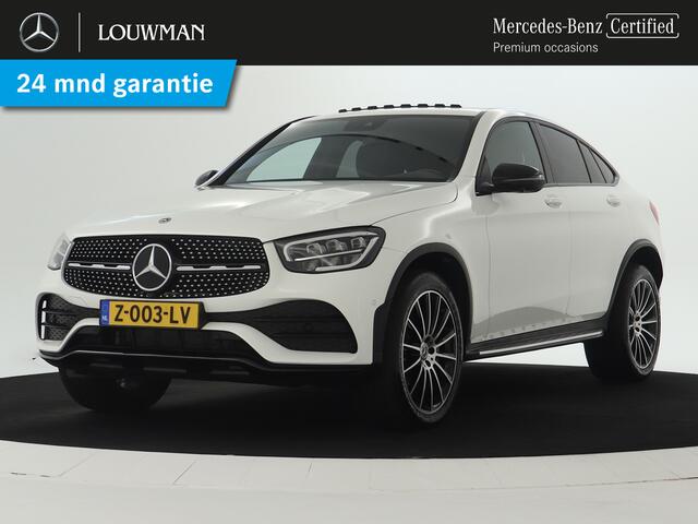 Mercedes-Benz GLC-KLASSE 300 e 4-MATIC AMG Nightpakket | Schuifdak | 360 gr. Camera | Stoelverwarming voor / achter | Sfeerverlichting | Dode Hoek Ass | IInclusief 24 maanden Mercedes-Benz Certified garantie voor Europa.