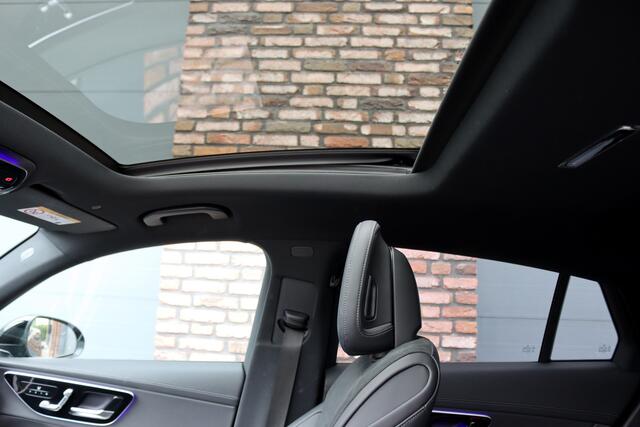 Mercedes-Benz GLC-KLASSE Coupé 300 4MATIC AMG Line Aut9 | Panoramadak | Distronic Pro | Trekhaak | Verwarmd Stuurwiel | Surround Camera | Memory | Nightpakket | Sfeerverlichting |