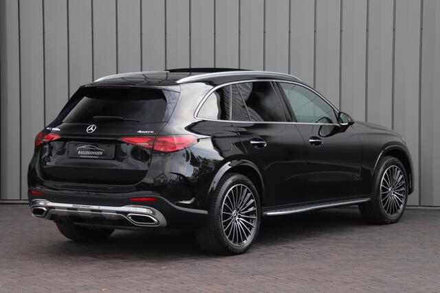 Mercedes-Benz GLC-KLASSE 400e AMG 4-Matic | 381PK | Luchtvering | Achterasbesturing | Head-up | Keyles-go | Pano | Sfeerverlichting | Burmester | Memory | 2024.