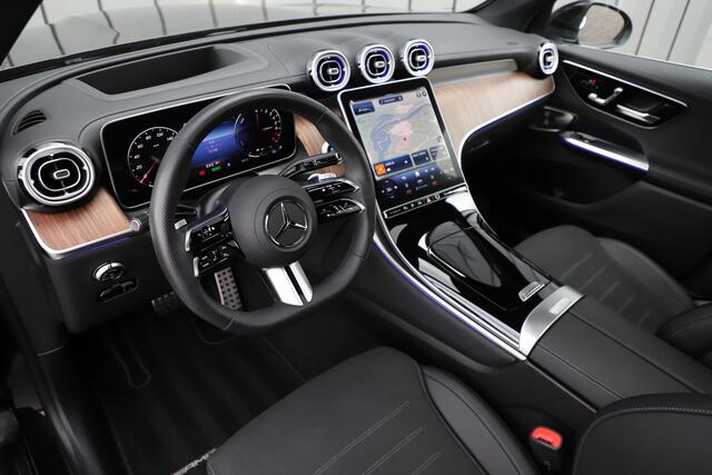 Mercedes-Benz GLC-KLASSE 400e AMG 4-Matic | 381PK | Luchtvering | Achterasbesturing | Head-up | Keyles-go | Pano | Sfeerverlichting | Burmester | Memory | 2024.