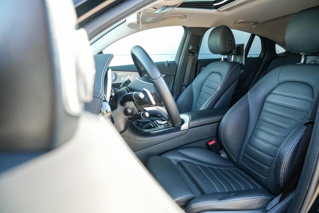 Mercedes-Benz GLC-KLASSE Coupé AMG 43 4MATIC Schuifdak Burmester Ambient Memory 360 Camera Stoelverw.