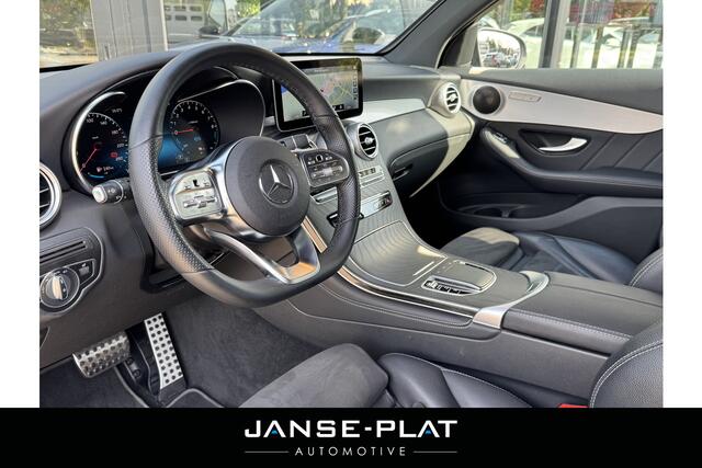Mercedes-Benz GLC-KLASSE 300e 4MATIC Bns Sul. AMG Wegdr.Trekhaak | NL-AUTO | Camera |