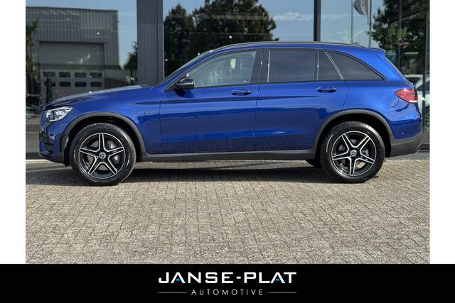 Mercedes-Benz GLC-KLASSE 300e 4MATIC Bns Sul. AMG Wegdr.Trekhaak | NL-AUTO | Camera |