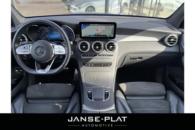 Mercedes-Benz GLC-KLASSE 300e 4MATIC Bns Sul. AMG Wegdr.Trekhaak | NL-AUTO | Camera |