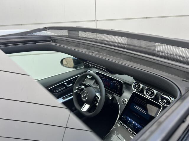 Mercedes-Benz GLC-KLASSE 300 e 4MATIC Sport Edition | AMG Line | Premium Pakket | Panoramadak | 360° Camera | Dodehoekassistent | Elektrisch Verstelbare Stoelen + Memory | Apple CarPlay | Android Auto | Sfeerverlichting | Stoelverwarming