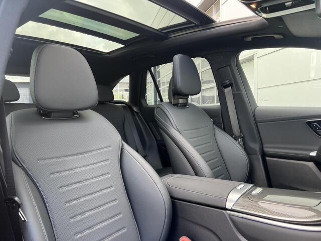 Mercedes-Benz GLC-KLASSE 300 e 4MATIC Sport Edition | AMG Line | Premium Pakket | Panoramadak | 360° Camera | Dodehoekassistent | Elektrisch Verstelbare Stoelen + Memory | Apple CarPlay | Android Auto | Sfeerverlichting | Stoelverwarming