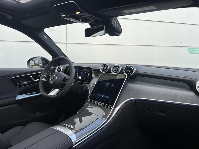Mercedes-Benz GLC-KLASSE 300 e 4MATIC Sport Edition | AMG Line | Premium Pakket | Panoramadak | 360° Camera | Dodehoekassistent | Elektrisch Verstelbare Stoelen + Memory | Apple CarPlay | Android Auto | Sfeerverlichting | Stoelverwarming