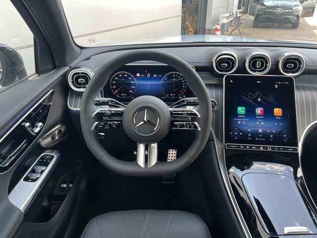 Mercedes-Benz GLC-KLASSE 300 e 4MATIC Sport Edition | AMG Line | Nappa Leder Zwart | Premium Pakket | Night Pakket | Winter Pakket | Rijassistentiepakket Plus | Panoramadak | Trekhaak | 360° Camera | Burmester 3D Surround | Elektrisch Verstelbare Stoelen + Memory
