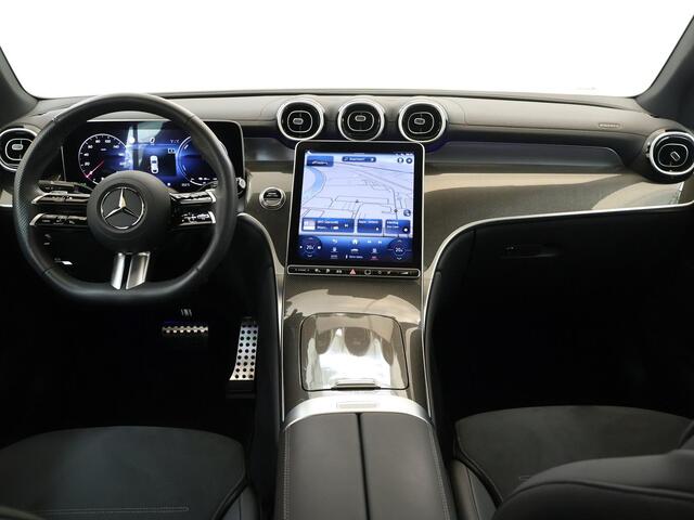 Mercedes-Benz GLC-KLASSE Coupé 300e 4MATIC AMG Line | Panoramadak | 360 camera | Night pakket | 20 inch |
