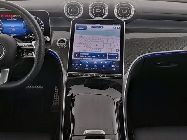 Mercedes-Benz GLC-KLASSE 300 e 4MATIC AMG Niightpakket Plug-In Hybride | Airmatic | Panoramadak | Rijassistentiepakket plus | Memory | 360 gr Camera | Winterpakket | Inclusief 24 maanden Mercedes-Benz Certified garantie voor Europa.