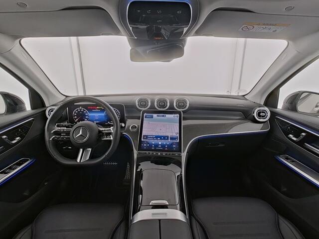 Mercedes-Benz GLC-KLASSE 300 e 4MATIC AMG Niightpakket Plug-In Hybride | Airmatic | Panoramadak | Rijassistentiepakket plus | Memory | 360 gr Camera | Winterpakket | Inclusief 24 maanden Mercedes-Benz Certified garantie voor Europa.