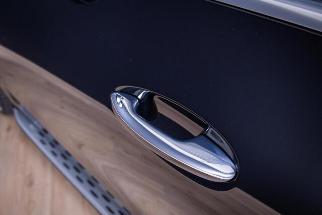 Mercedes-Benz GLC-KLASSE 300e 4MATIC AMG Line Panorama dak