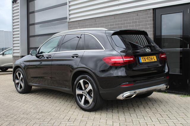Mercedes-Benz GLC-KLASSE 250 4MATIC Prestige / Navigatie / Stoelverwarming / Trekhaak
