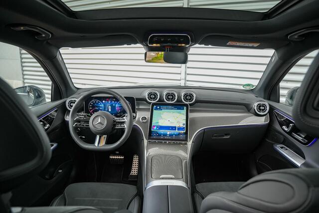 Mercedes-Benz GLC-KLASSE 220d 4MATIC AMG Line EDITION AMG PANO LED High Performance