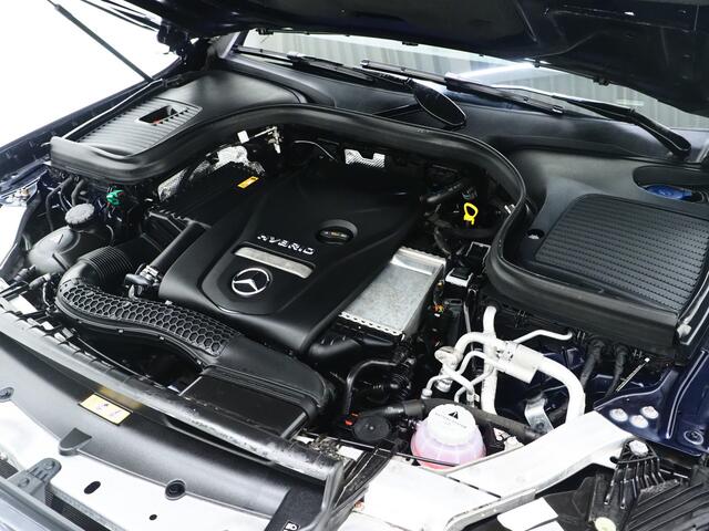 Mercedes-Benz GLC-KLASSE 300e 4MATIC Premium Plus | Panoramadak | Trekhaak | Burmester | 360 | Adaptive Cruise | Keyless