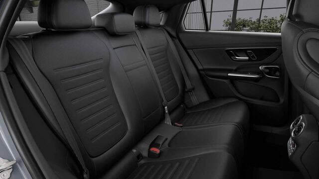 Mercedes-Benz GLC-KLASSE 300 e 4MATIC Coupé Sport Edition | AMG | Night | Panoramadak | Burmester | Headup | Trekhaak | Luchtvering | Achterasbesturing |