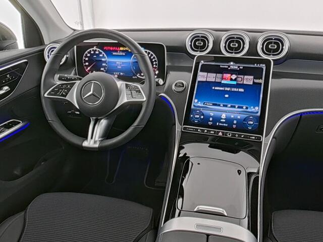 Mercedes-Benz GLC-KLASSE 300 e 4MATIC Plug-In Hybride Avantgarde Advanced Plus | Trekhaak | Stoel en Stuurverwarming | Memory Voorstoelen | Ledkoplampen. Inclusief 24 maanden MB Certified garantie voor Europa.