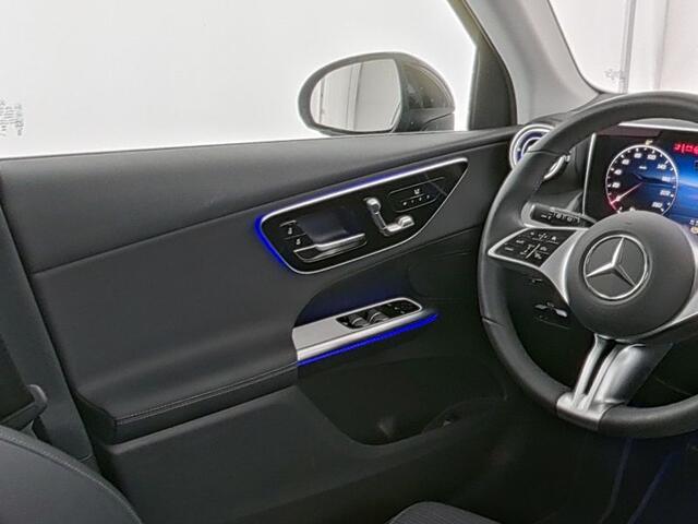 Mercedes-Benz GLC-KLASSE 300 e 4MATIC Plug-In Hybride Avantgarde Advanced Plus | Trekhaak | Stoel en Stuurverwarming | Memory Voorstoelen | Ledkoplampen. Inclusief 24 maanden MB Certified garantie voor Europa.