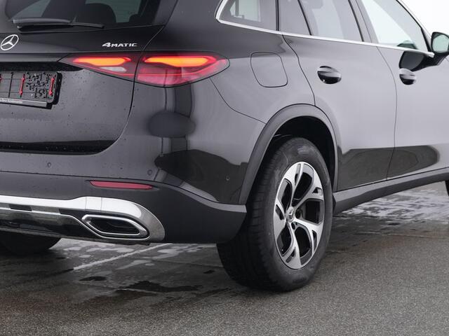 Mercedes-Benz GLC-KLASSE 300 e 4MATIC Plug-In Hybride Avantgarde Advanced Plus | Trekhaak | Stoel en Stuurverwarming | Memory Voorstoelen | Ledkoplampen. Inclusief 24 maanden MB Certified garantie voor Europa.
