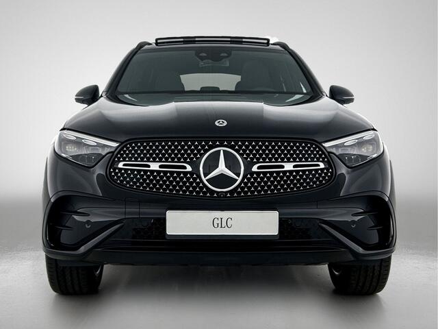 Mercedes-Benz GLC-KLASSE 400e 4MATIC AMG Line | Trekhaak | Nightpakket | AMG Premium Plus | Rijassistentiepakket Plus | Memorypakket | Stoelventilatie voor | Winter pakket | KEYLESS GO-comfortpakket | Parkeerpakket met 360°-camera |