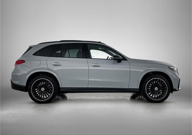 Mercedes-Benz GLC-KLASSE 300e 4MATIC Sport Edition | Premium Pakket | Night Pakket | Winter Pakket | Trekhaak | Digital Light | 360° camera | 20" multispaaks velgen |