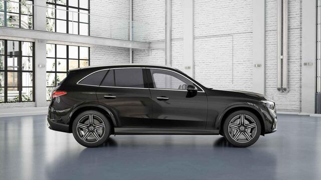 Mercedes-Benz GLC-KLASSE 300e 4MATIC AMG Line | Panoramadak | Digital Light | Memory | 20" lichtmetalen velgen | 360 graden camera |
