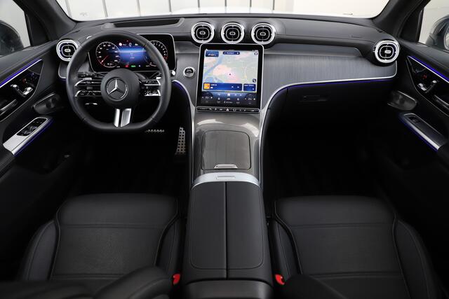 Mercedes-Benz GLC-KLASSE 400e AMG 4-Matic | 381PK | Pano | Massage | Keyles-go | Head-up | Sfeerverlichting | Burmester | Distronic+ | Memory | Stoelkoeling | 2024.