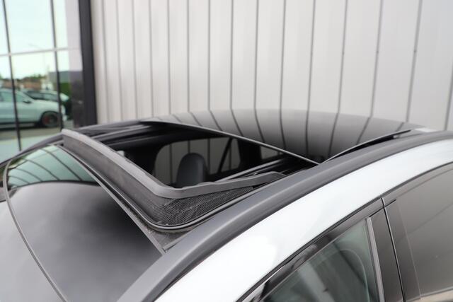 Mercedes-Benz GLC-KLASSE 400e AMG 4-Matic | 381PK | Pano | Massage | Keyles-go | Head-up | Sfeerverlichting | Burmester | Distronic+ | Memory | Stoelkoeling | 2024.